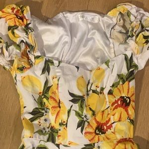 Vintage Lemon Dress/Puffy Sleeves